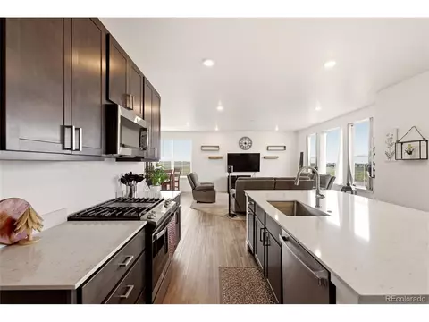 Kitchen - 5167 E 149th Ave, Thornton, CO 80602 photo 3 of 5