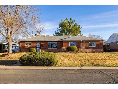 971 Elm Pl, Thornton, CO 80229