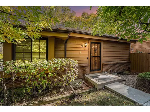 12 S Eagle Cir, Aurora, CO 80012