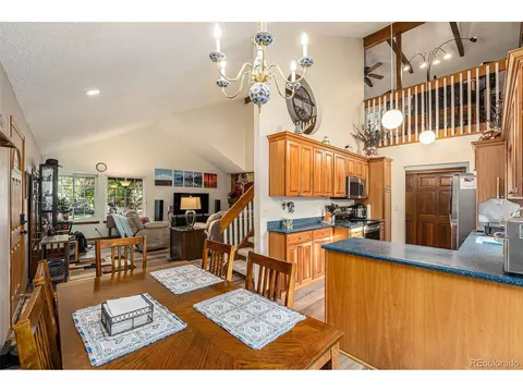 12 S Eagle Cir, Aurora, CO 80012 photo 6