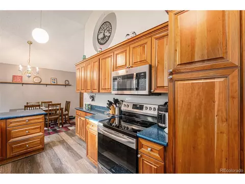 12 S Eagle Cir, Aurora, CO 80012 photo 10