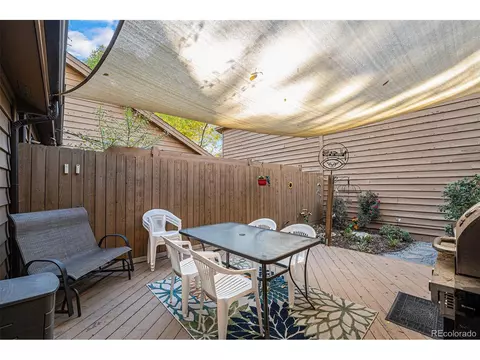 12 S Eagle Cir, Aurora, CO 80012 photo 27