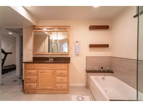 3515 Eudora St, Denver, CO 80207 photo 17