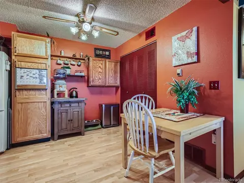 429 Wright St #202, Lakewood, CO 80228 photo 6