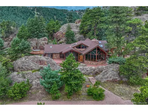 9011 Eastridge Rd, Golden, CO 80403