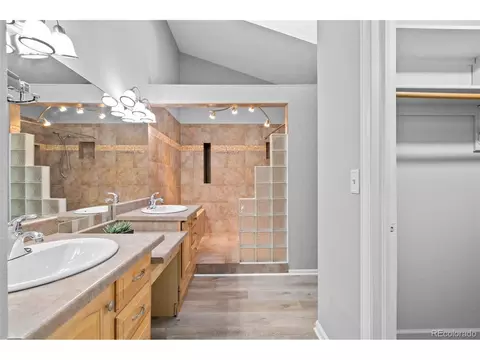 1012 E 130th Pl, Thornton, CO 80241 photo 11