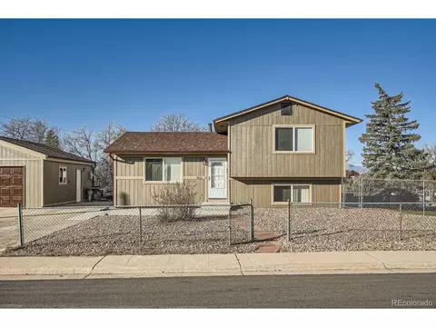 7611 Fernando Rd, Denver, CO 80221