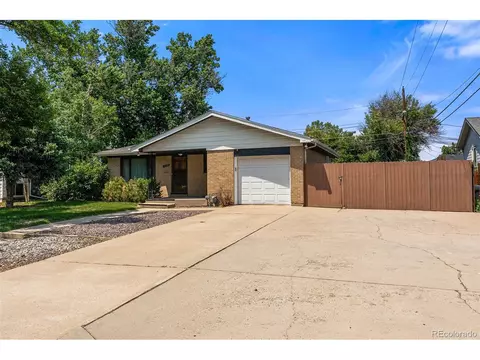 14199 E 27th Ave, Aurora, CO 80011 photo 3