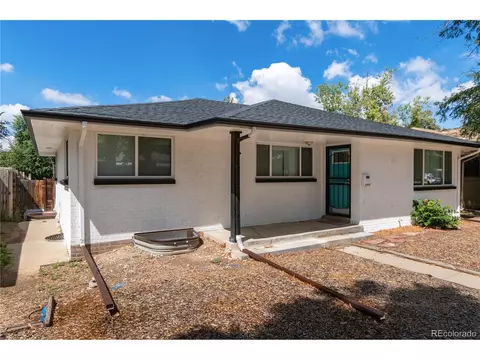 2035 Lima St, Aurora, CO 80010 photo 4