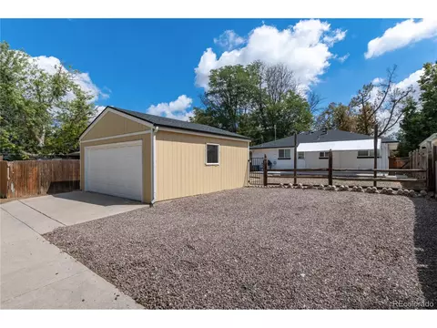 2035 Lima St, Aurora, CO 80010 photo 31