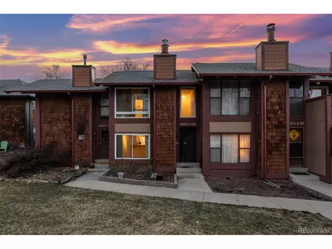 1305 S Crystal Way, Aurora, CO 80012