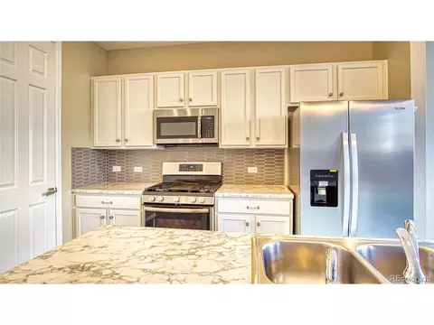 25609 E Archer Ave, Aurora, CO 80018 photo 4