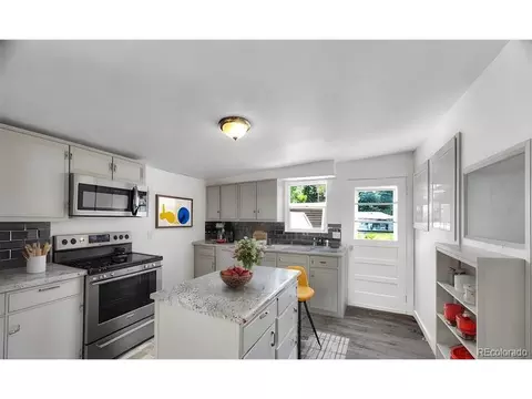 27 E 5th Ave, Longmont, CO 80504