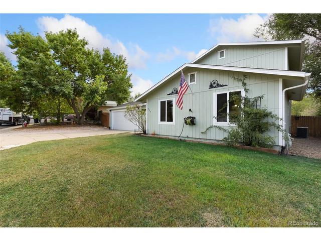 927 Quartz Ct, Longmont, CO 80504