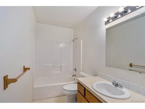 519 E 24th St, Greeley, CO 80631 photo 8