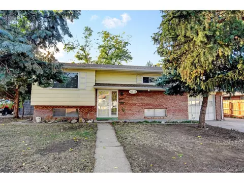 4673 Everett Ct, Wheat Ridge, CO 80033 photo 2