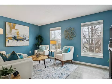 4001 S Flanders Way, Aurora, CO 80013