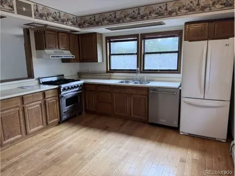 Kitchen - 89 Prospectors Way, Bailey, CO 80421 photo 1 of 2