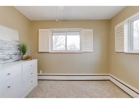 5645 E Flora Pl, Denver, CO 80222 photo 11
