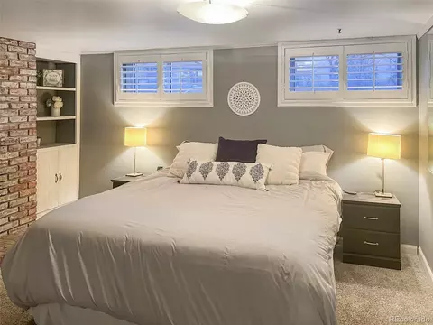 5645 E Flora Pl, Denver, CO 80222 photo 19