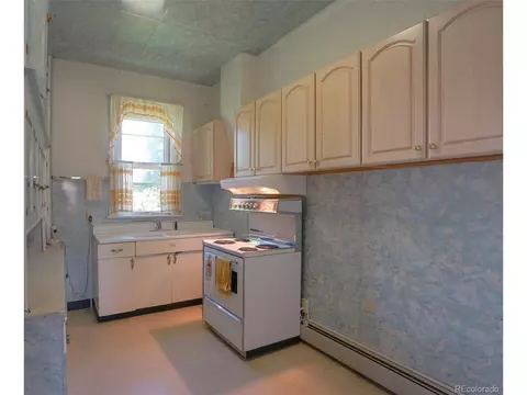 119 E 8th St, Walsenburg, CO 81089 photo 15