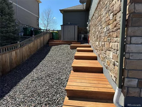 19655 E 64th Dr, Aurora, CO 80019 photo 5
