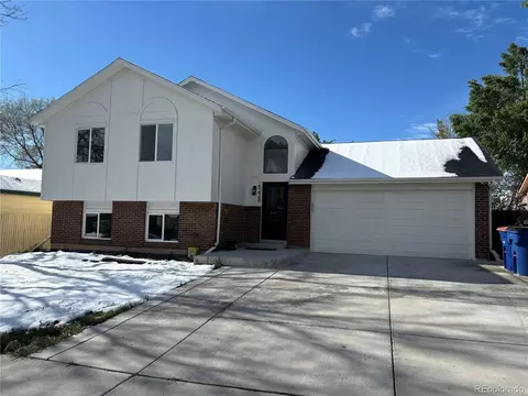 6228 W 69th Ave, Arvada, CO 80003