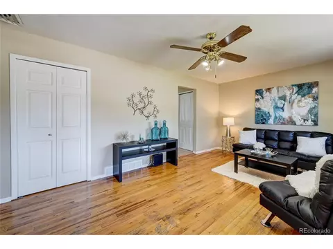 11633 E Virginia Dr, Aurora, CO 80012 photo 9