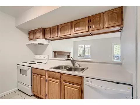 12221 E Ford Ave, Aurora, CO 80012 photo 9