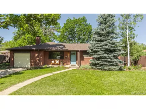 6067 Owens St, Arvada, CO 80004