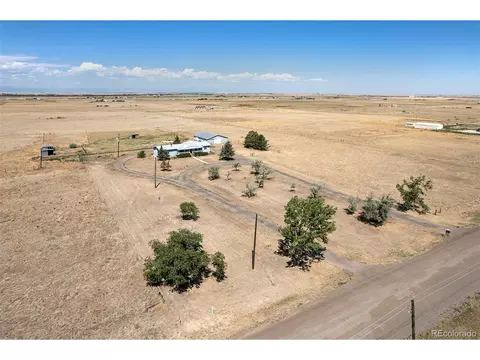 445 S Split Rock Rd, Bennett, CO 80102 photo 1