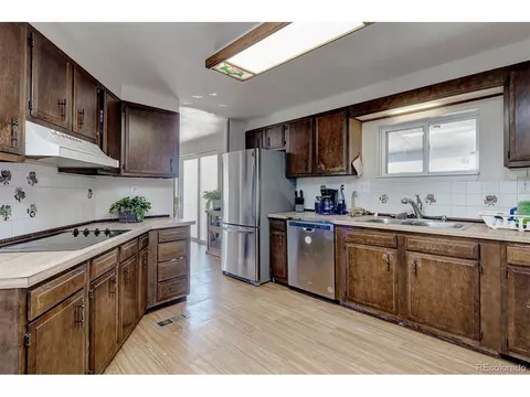 445 S Split Rock Rd, Bennett, CO 80102 photo 8