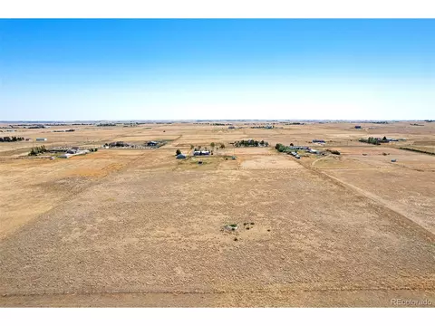 445 S Split Rock Rd, Bennett, CO 80102 photo 3