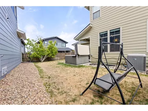Exterior - 9103 E 61st Pl, Denver, CO 80238 photo 8 of 9