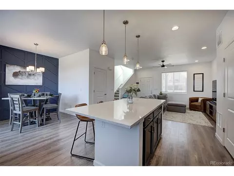 5536 Canyon View Dr, Castle Rock, CO 80104