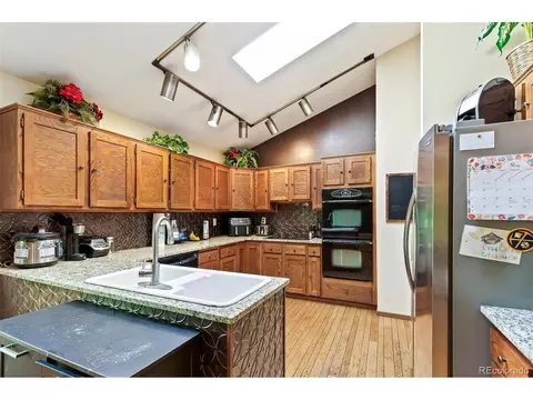 Kitchen - 11261 Quivas Loop, Westminster, CO 80234 photo 3 of 4