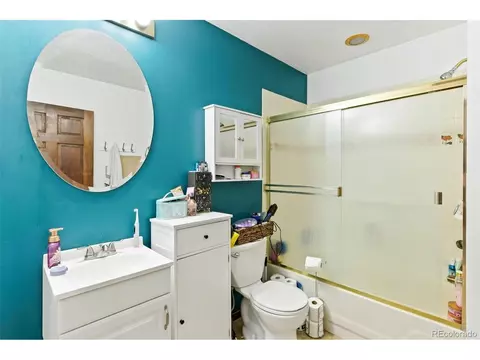 Bath - 11261 Quivas Loop, Denver, CO 80234 photo 5 of 5