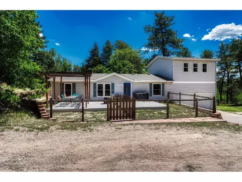 9306 S Curtis Rd, Larkspur, CO 80118