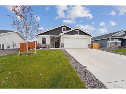 1123 Cottontail Ln, Wiggins, CO 80654