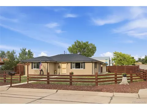 710 4th St, Bennett, CO 80102