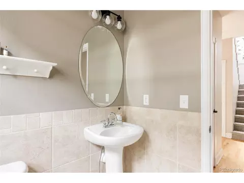 8122 E 6th Pl, Denver, CO 80230 photo 13