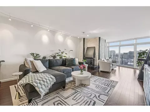 1777 Larimer St #1303, Denver, CO 80202