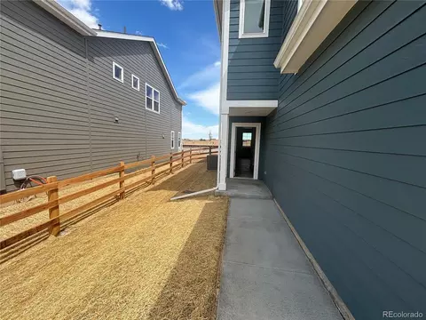Undisclosed, Watkins, CO 80137 photo 24
