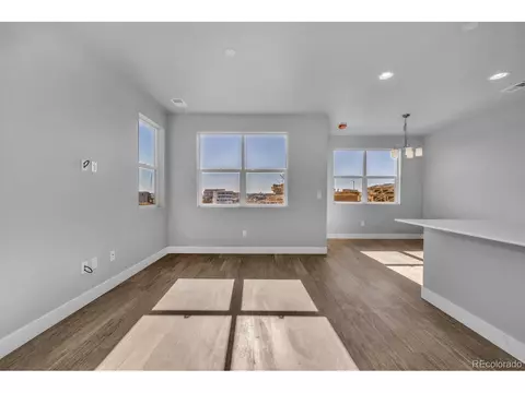 4246 E 98th Pl, Thornton, CO 80229 photo 8