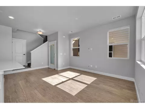 4246 E 98th Pl, Thornton, CO 80229 photo 9