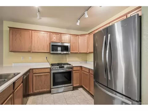 Kitchen - 5243 E 119th Way, Thornton, CO 80233 photo 2 of 7