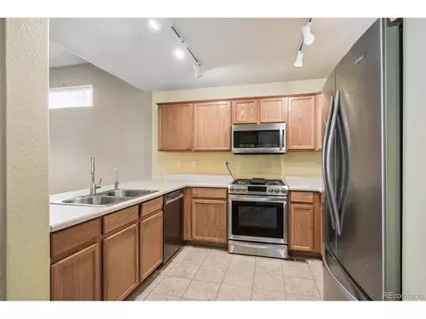 Kitchen - 5243 E 119th Way, Thornton, CO 80233 photo 3 of 7