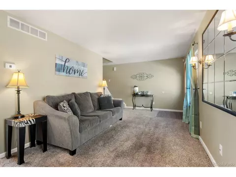 4262 S Quintero Way, Aurora, CO 80013