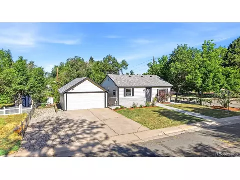 6005 S Sycamore St, Littleton, CO 80120