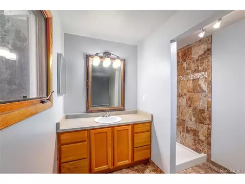 18899 E Kent Pl, Aurora, CO 80013 photo 13